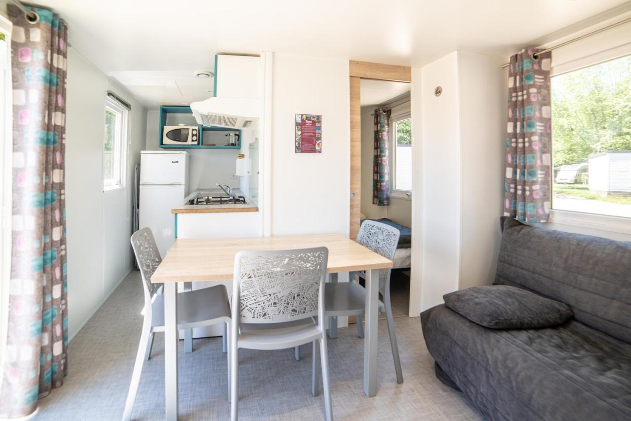 Camping du Sevron Saint-Etienne-du-Bois  Bagian luar foto