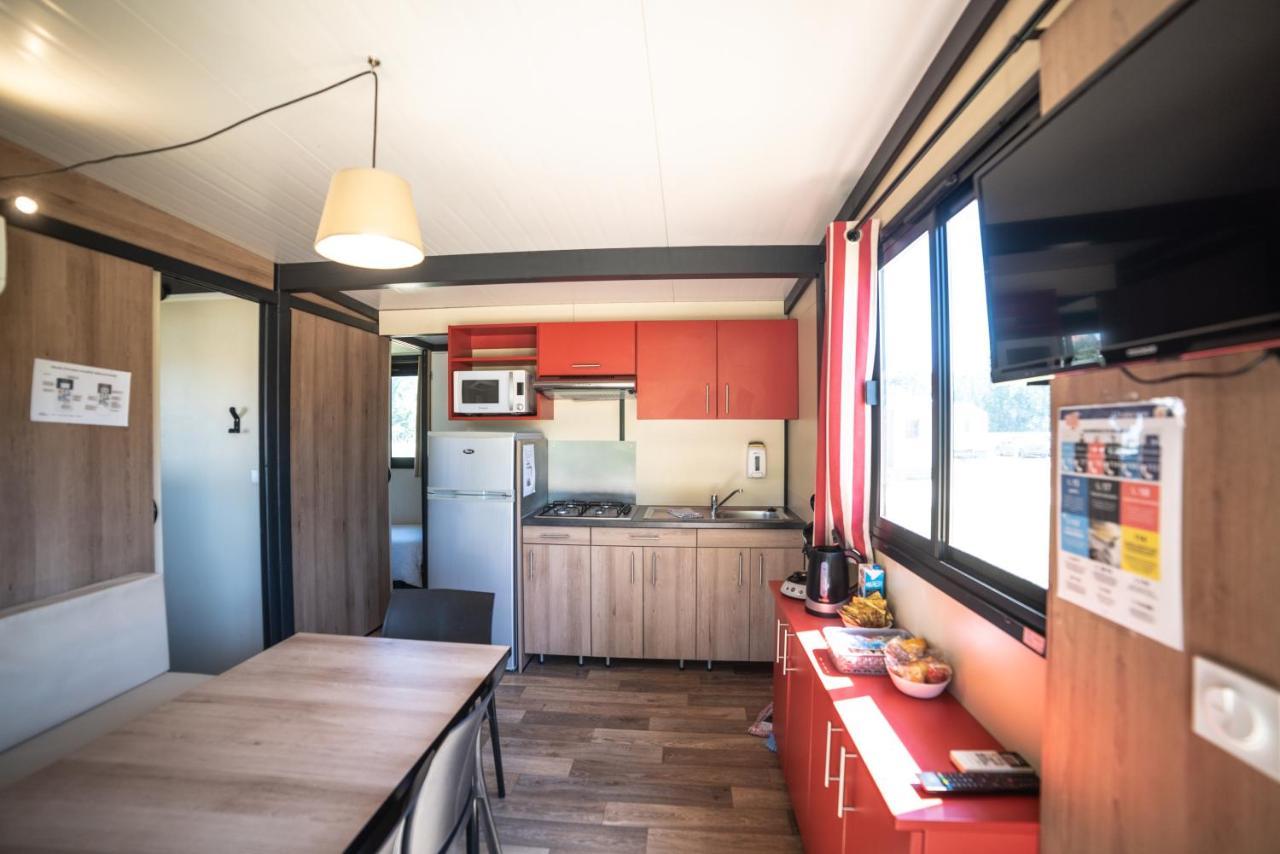 Camping du Sevron Saint-Etienne-du-Bois  Bagian luar foto