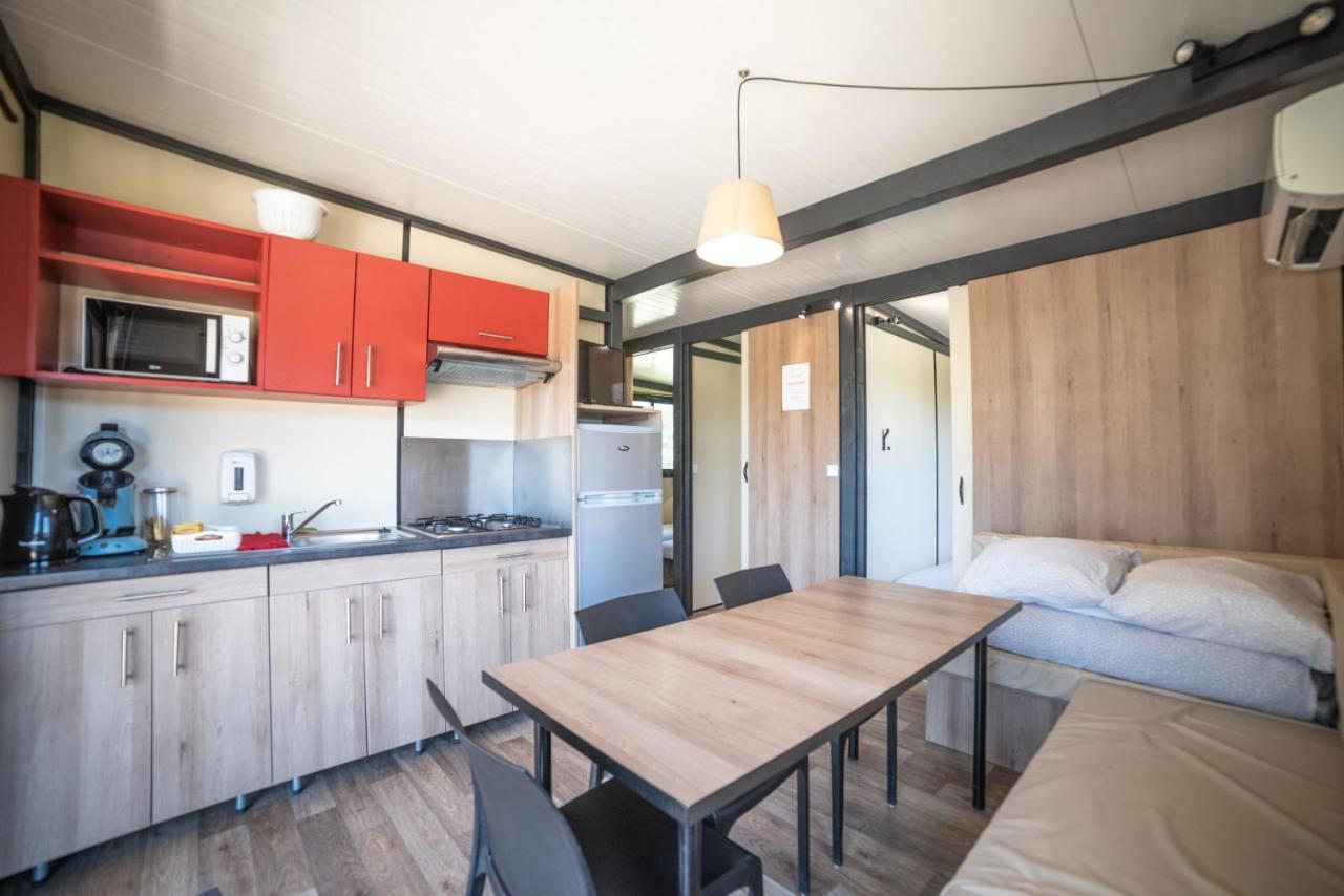 Camping du Sevron Saint-Etienne-du-Bois  Bagian luar foto