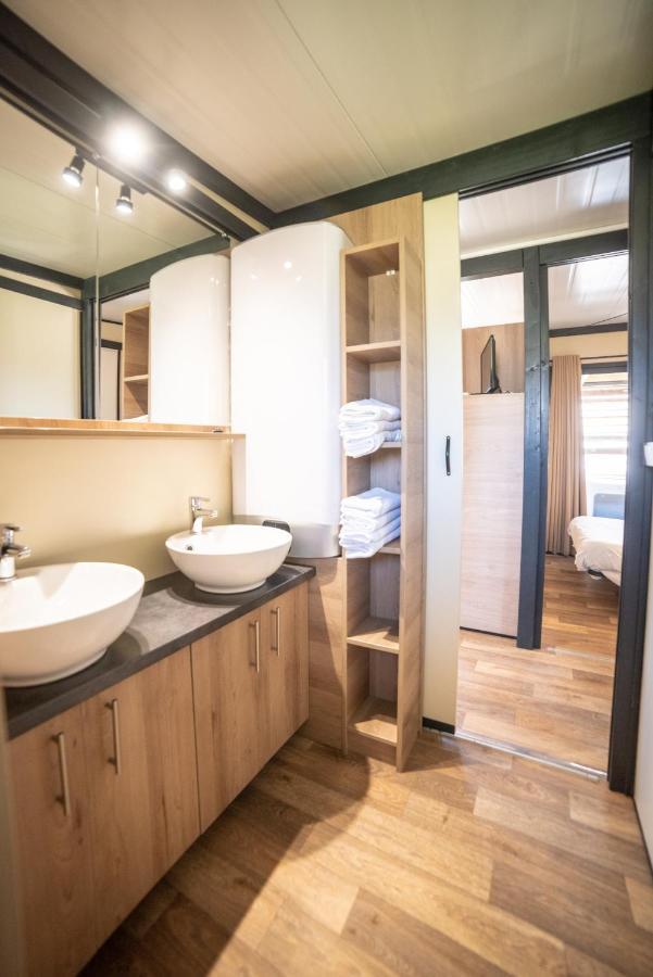 Camping du Sevron Saint-Etienne-du-Bois  Bagian luar foto